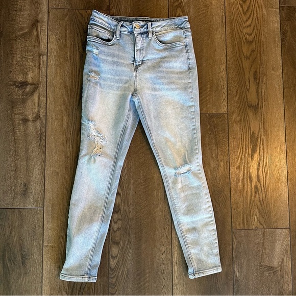 Royalty For Me Jeans Vintage Stretch HighRise Skinny Light Wash Distressed 12 - Picture 1 of 9